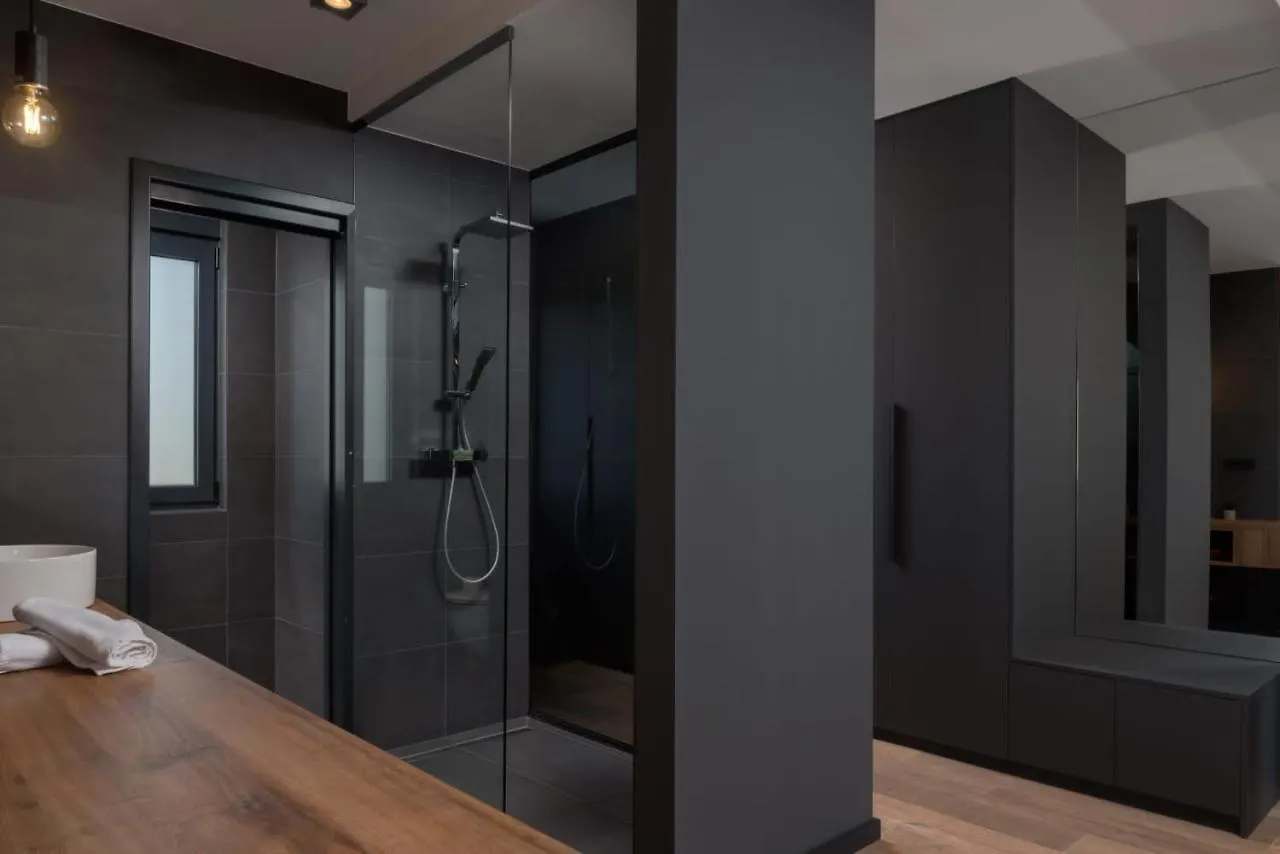 New! Luxury Villa “Nino” With Private Pool, Sauna And Padel Court 比奥格勒·纳·莫鲁